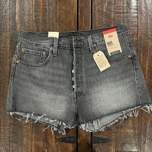 NWT Levi 501 Shorts